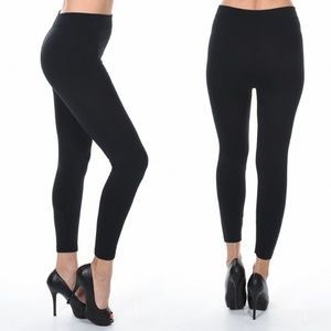 🖤Softest Black Fleece Lined Leggings
